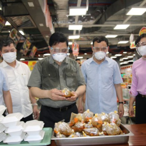 Phạm Minh Chính: Thủ Tướng hay Chủ tịch huyện Việt Nam?